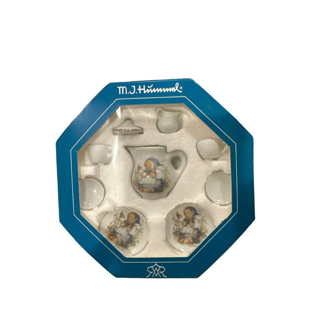 M.J. Hummel‎ Reutter Porzellan Germany Mini Tea Set New In Box